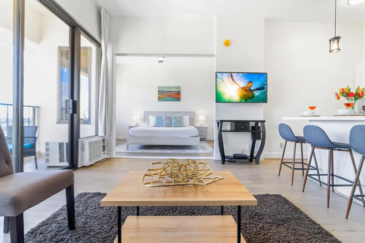 Fully Renovated 1Br With King Bed, Great Mountain Views, And Free Parking! Daire Honolulu