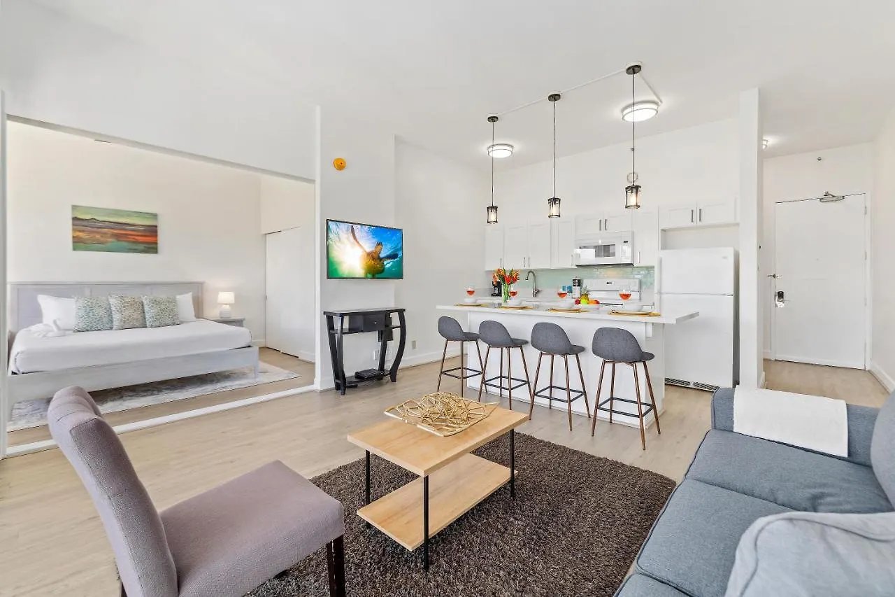 Fully Renovated 1Br With King Bed, Great Mountain Views, And Free Parking! Daire Honolulu