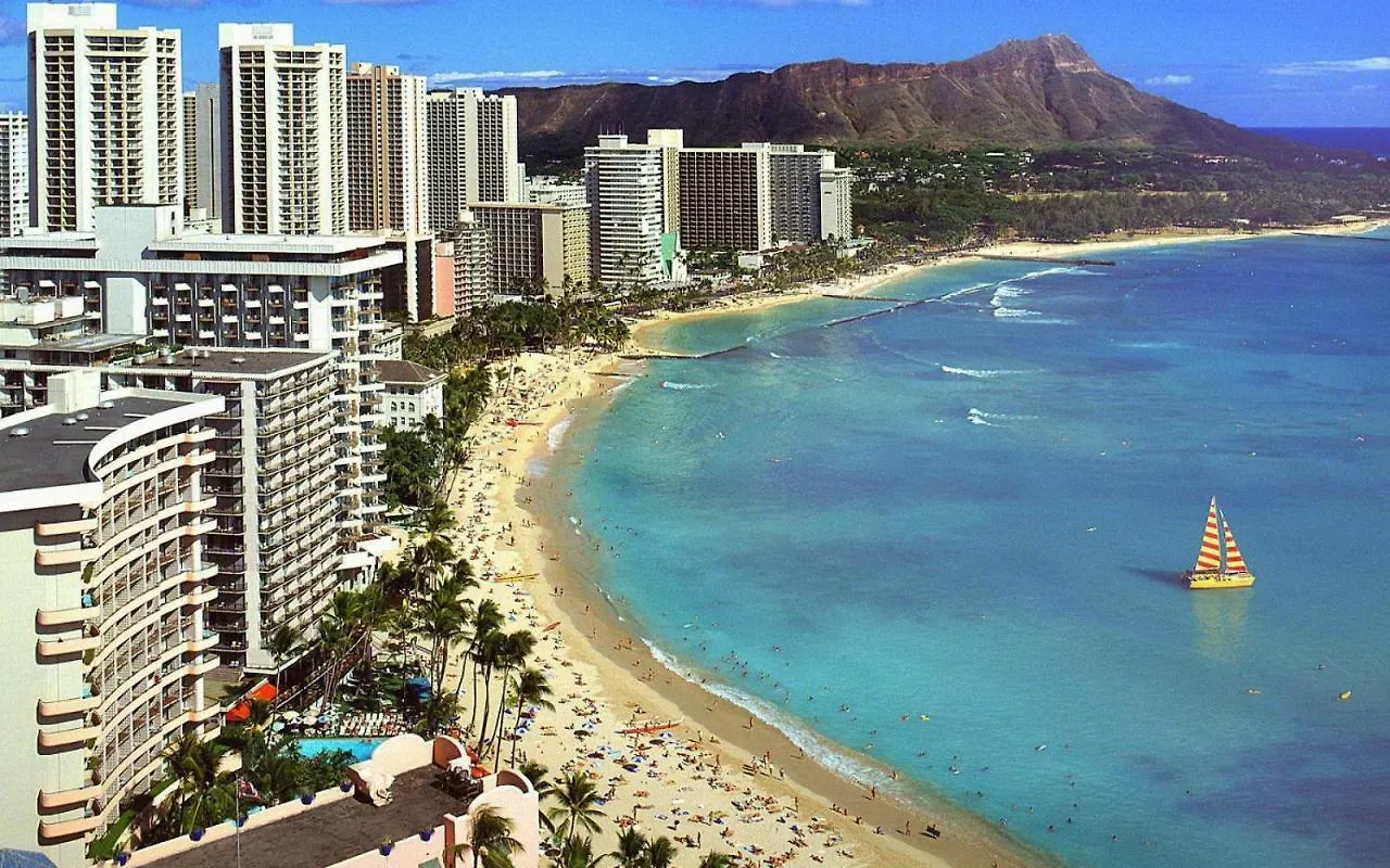 Fully Renovated 1Br With King Bed, Great Mountain Views, And Free Parking! Daire Honolulu