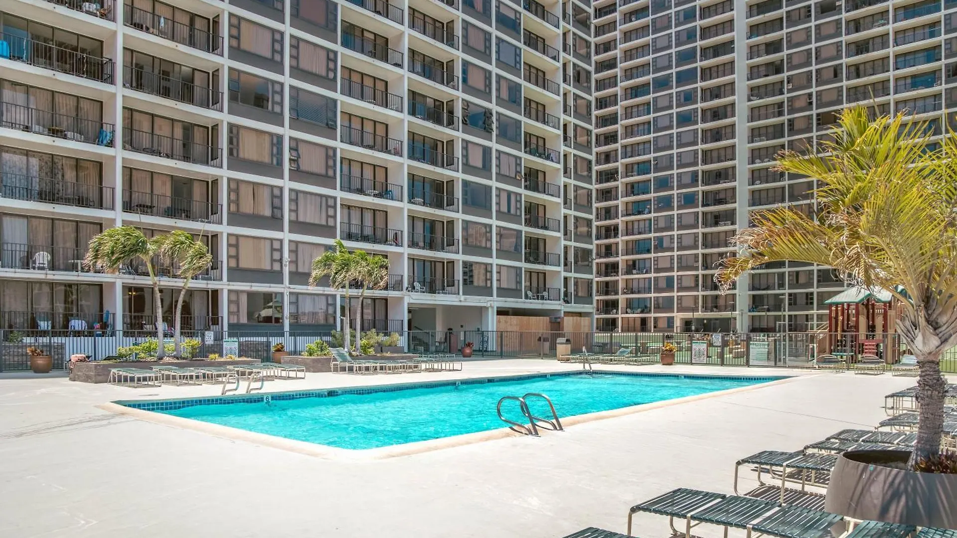 Fully Renovated 1Br With King Bed, Great Mountain Views, And Free Parking! Daire Honolulu